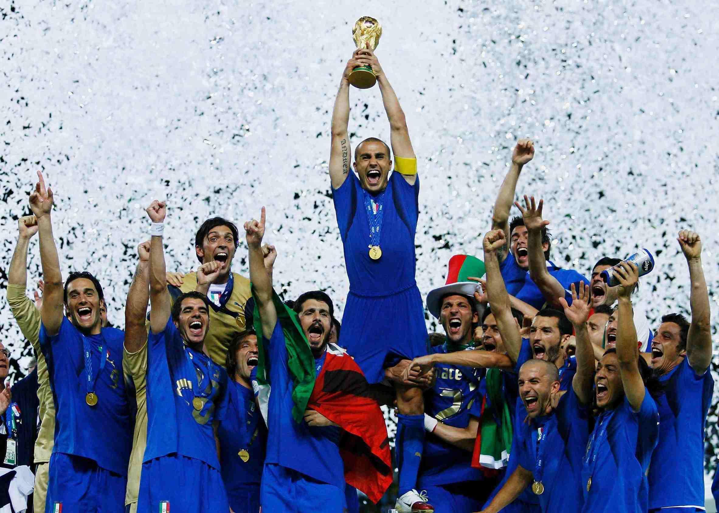 06世界杯主力阵容(24年一轮回！意大利06世界杯冠军阵容回忆杀！只有布冯还能踢)_i体育