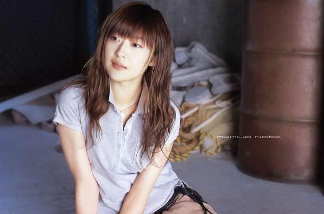 能登麻美子 能登麻美子 头条百科