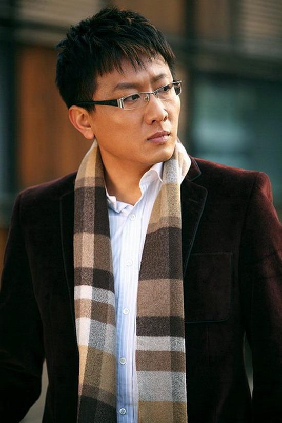 房子斌 快懂百科