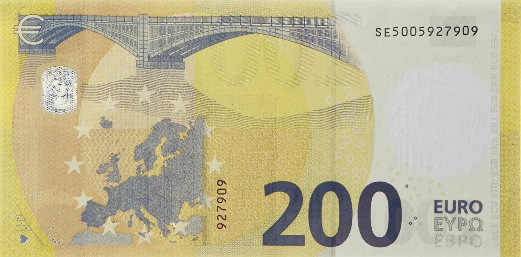 整捆堆放的500面值欧元现金图片素材-编号25792115-图行天下