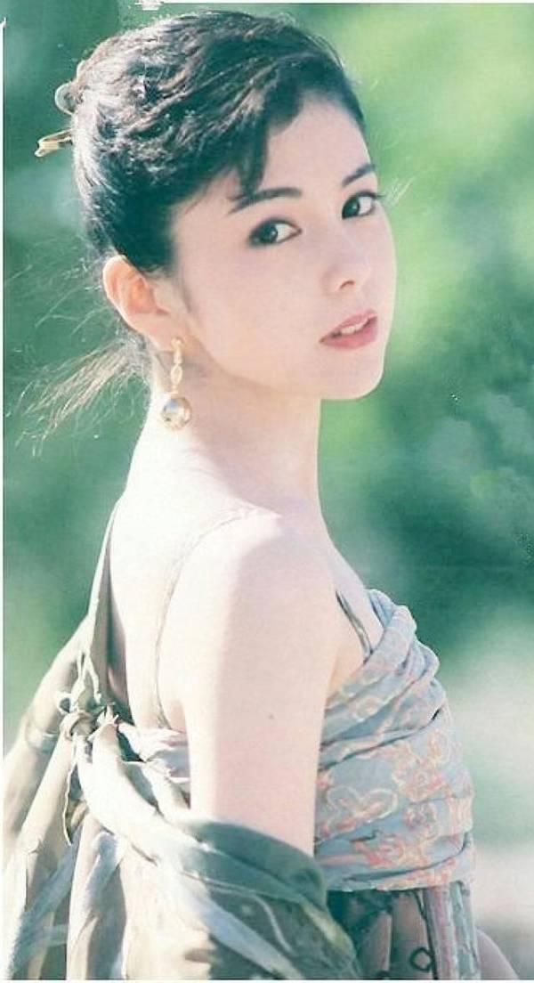 泽口靖子 快懂百科