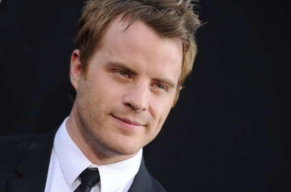 罗伯特·卡辛斯基_英国男演员