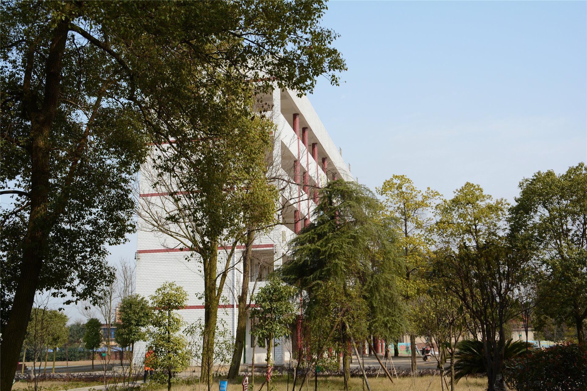 常宁市松柏中学