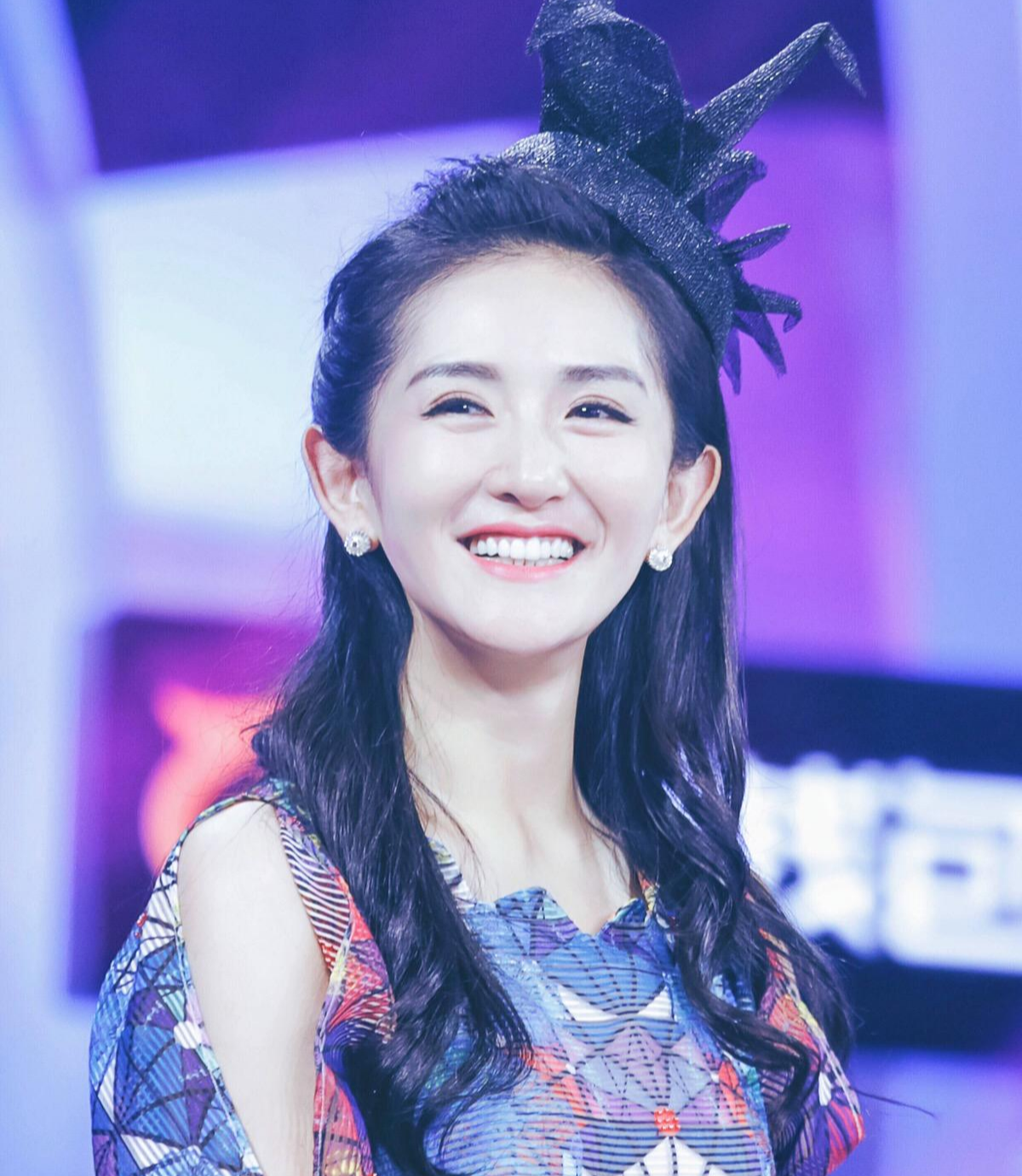 内地综艺天后 幸福快乐精灵——谢娜 高清大图 (22P) - 美女贴图 - 华声论坛