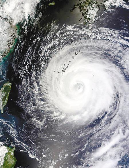 超强台风"梅花"